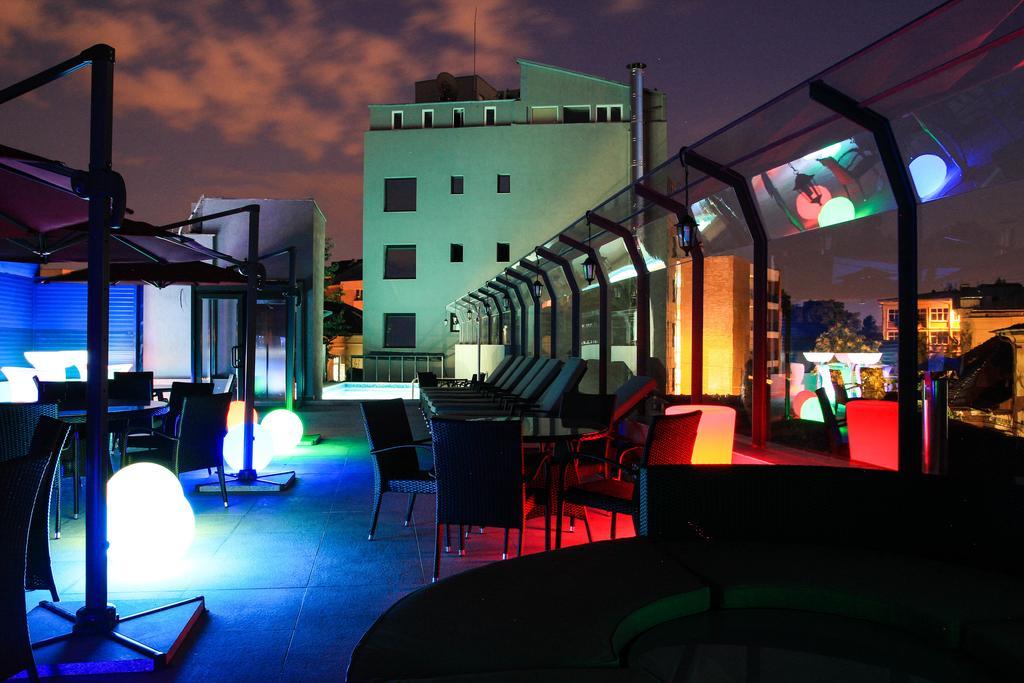 Best Western Hotel Lev Or I Bukares Bagian luar foto