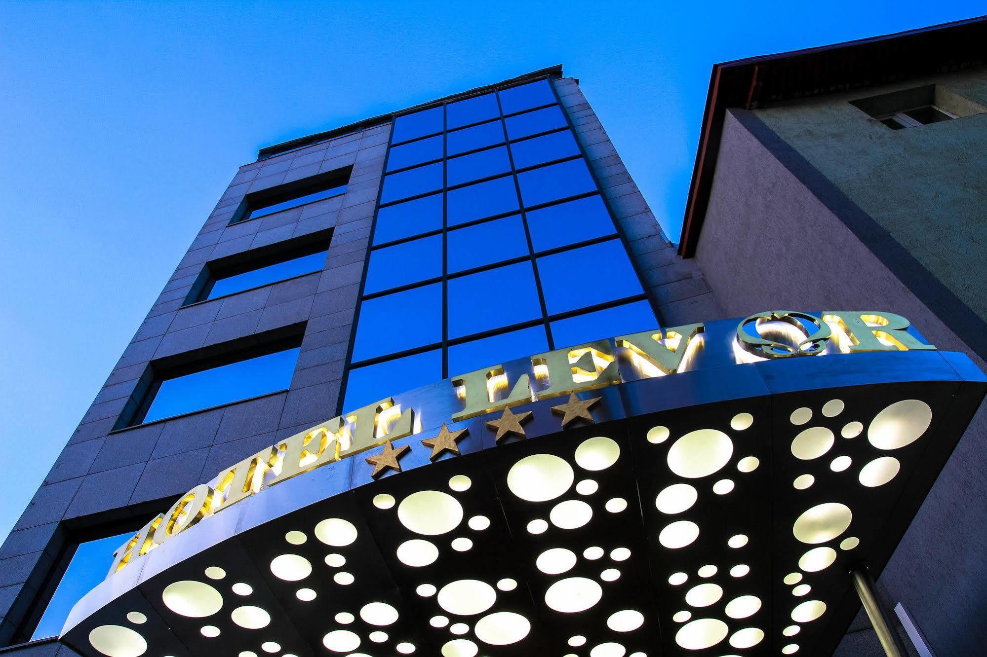 Best Western Hotel Lev Or I Bukares Bagian luar foto