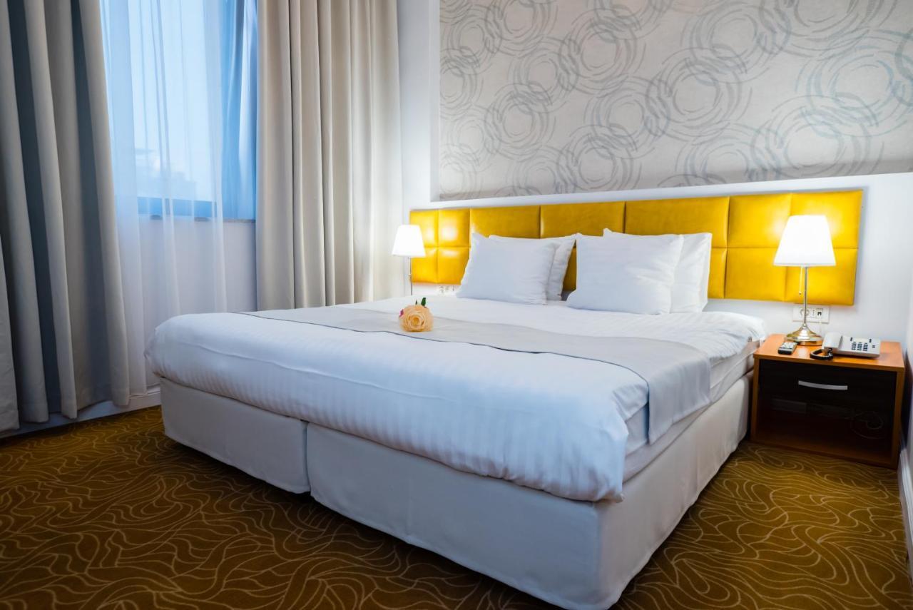 Best Western Hotel Lev Or I Bukares Bagian luar foto