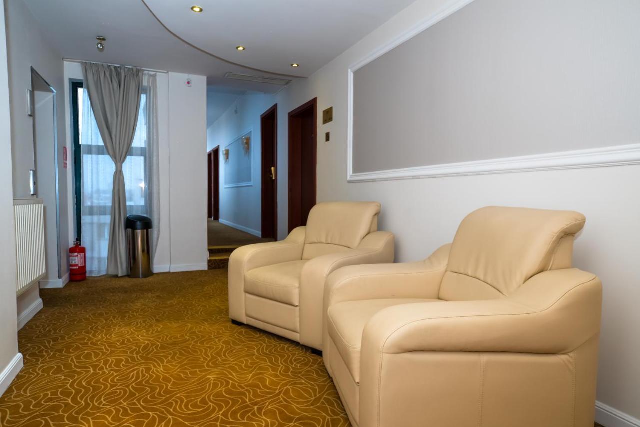 Best Western Hotel Lev Or I Bukares Bagian luar foto