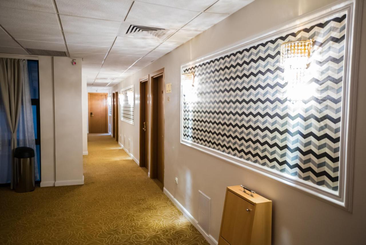 Best Western Hotel Lev Or I Bukares Bagian luar foto